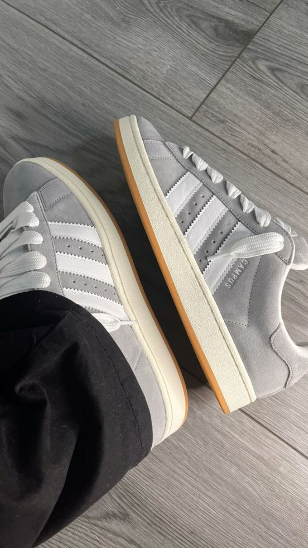 Hoe Adidas Campus veters strikken